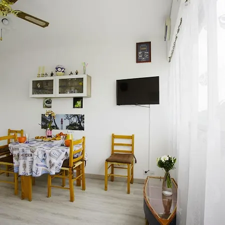 Studio De L Estey *